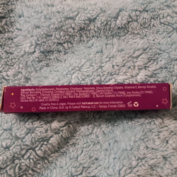 Super Glazed Half Caked Lip Creme- 0.13 fl oz/3.8 ml BNIB - Picture 6 of 9